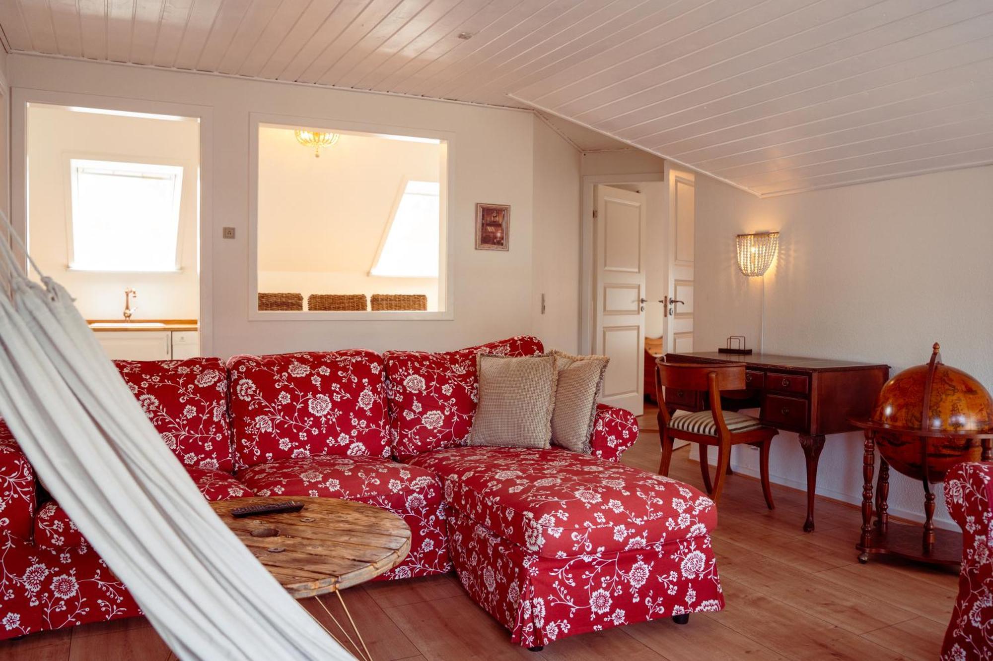 Boutique Hotel Postgarden Holsted Bagian luar foto