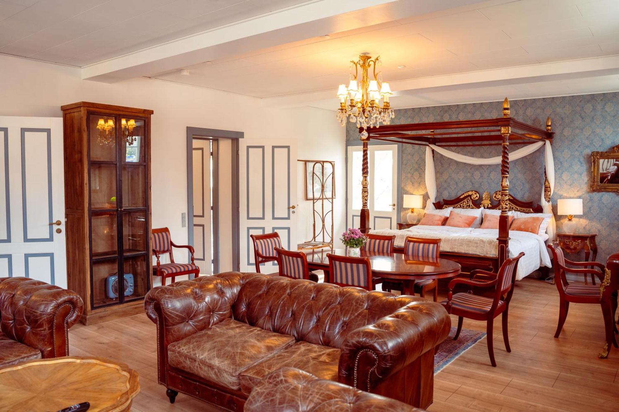 Boutique Hotel Postgarden Holsted Bagian luar foto